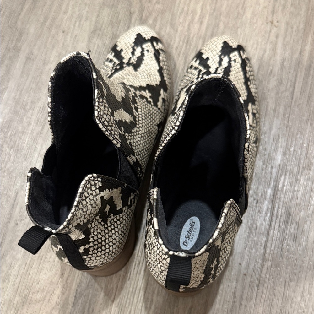 Dr. Scholl's Black and White Patterned Boots